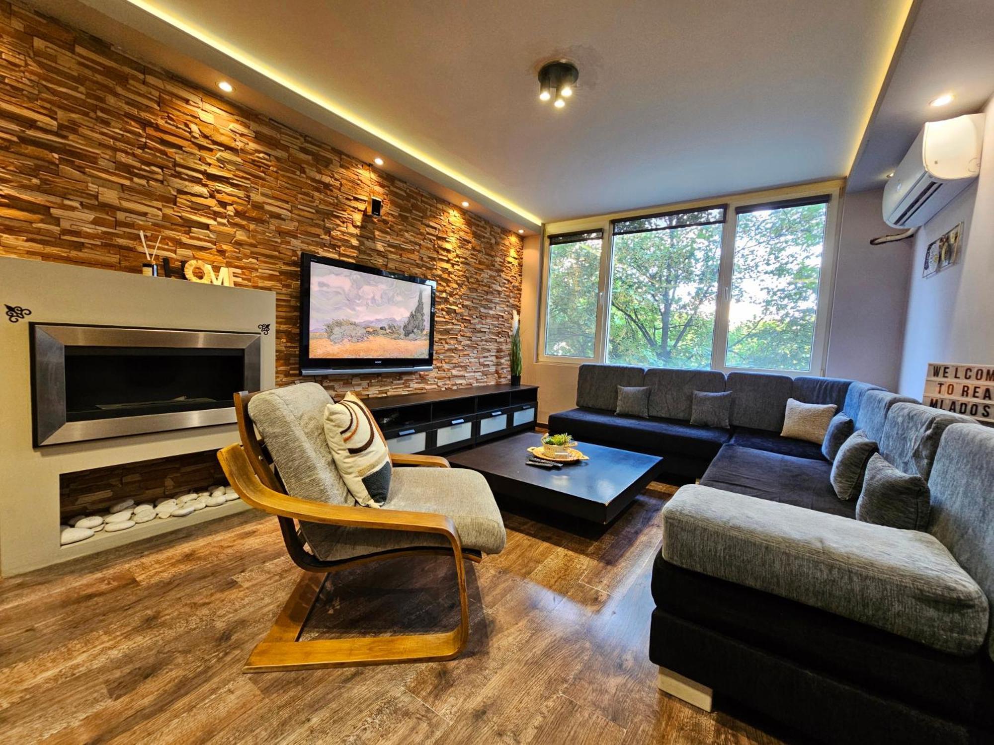 Apartment Rea Mladost - Easy Access To Metro, Ideal Location Sofia